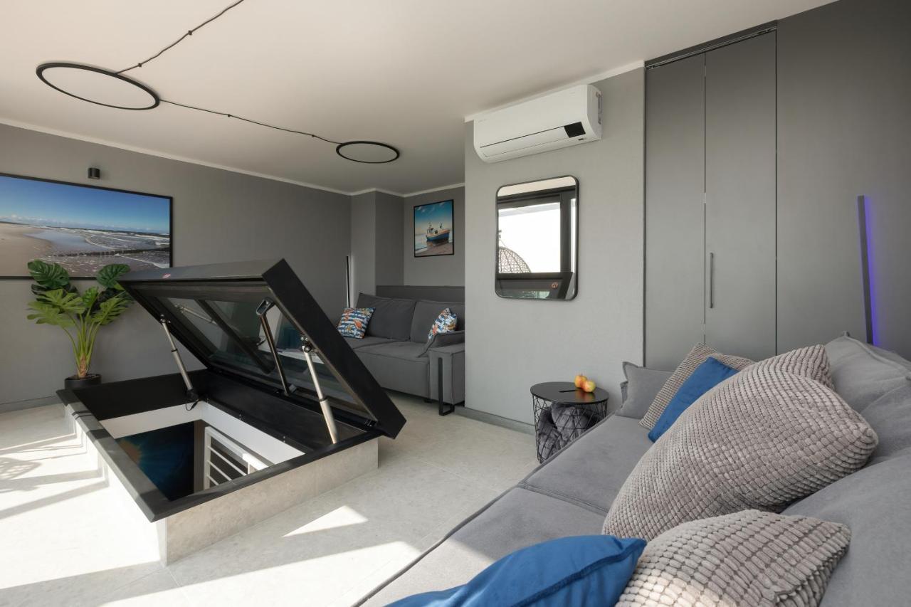 Lighthouse Luxury Penthouse - Jantar Apartamenty Mrzeżyno 外观 照片